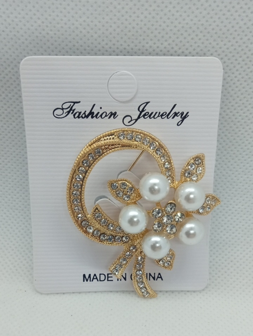 MODERN LAPEL BROOCH - Picture 1 of 5